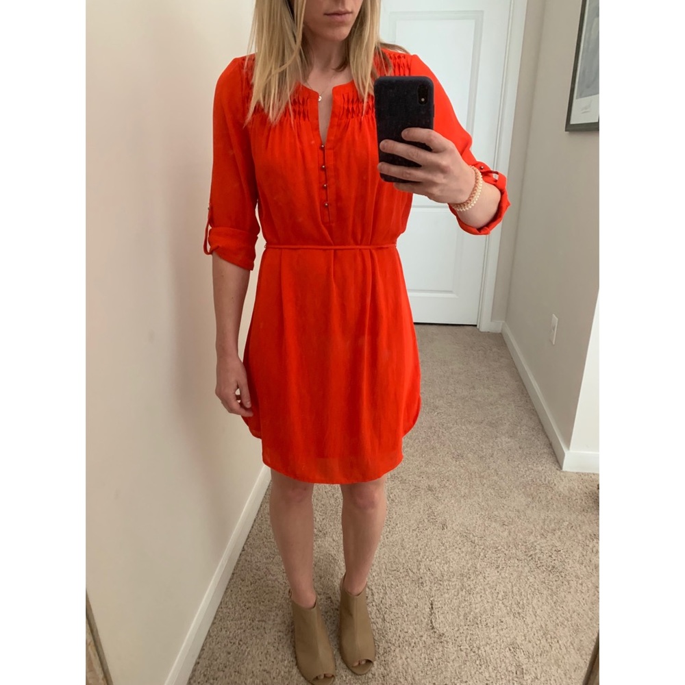 Daniel Rainn dress
